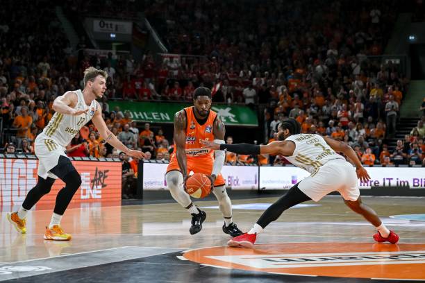 而阿莱士 而阿莱士