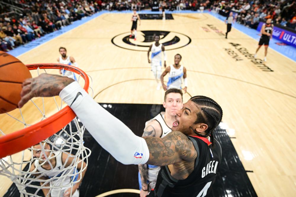 对比赛的巨 对比赛的巨