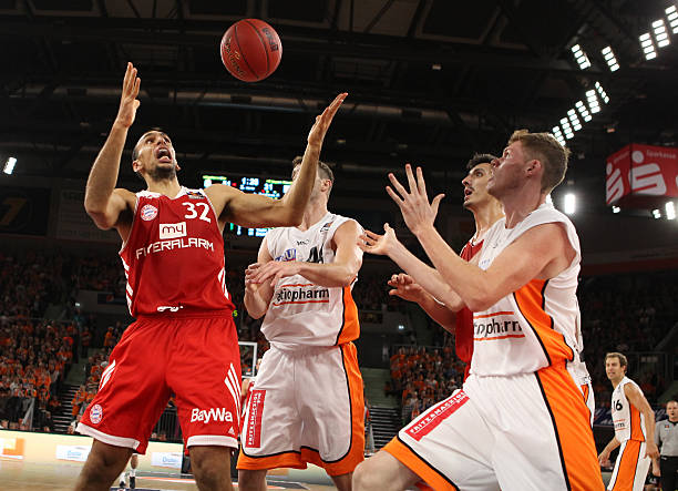 了极高的成 了极高的成