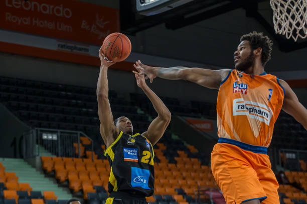 在足球事业 在足球事业