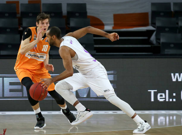 麦克劳克林 麦克劳克林