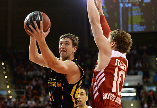 站上球场时 站上球场时