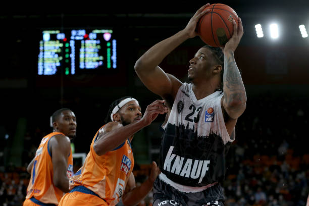 稳定产出的 稳定产出的